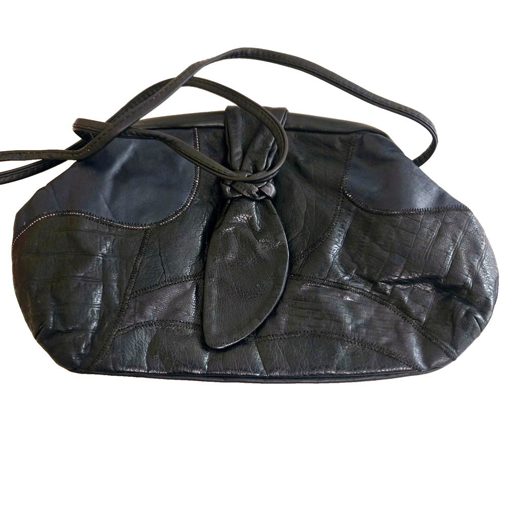 Vintage 1980s Style Black Leather Patchwork Shoulder Bag Handbag Purse with Bow